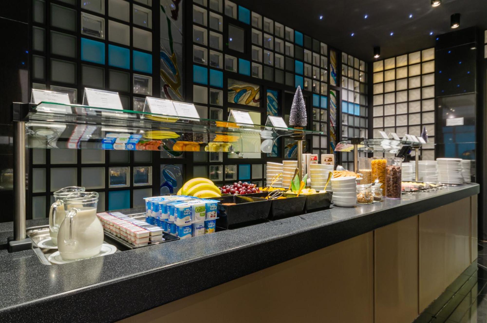 Hotel Olissippo Marques De Sa 4*