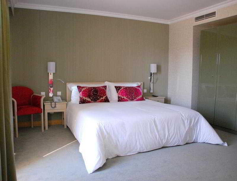 Hotel Olissippo Marques De Sa 4*